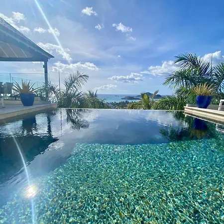 Lookout Villa